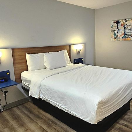 Microtel Inn & Suites By Wyndham Tulsa - Catoosa Route 66 Luaran gambar