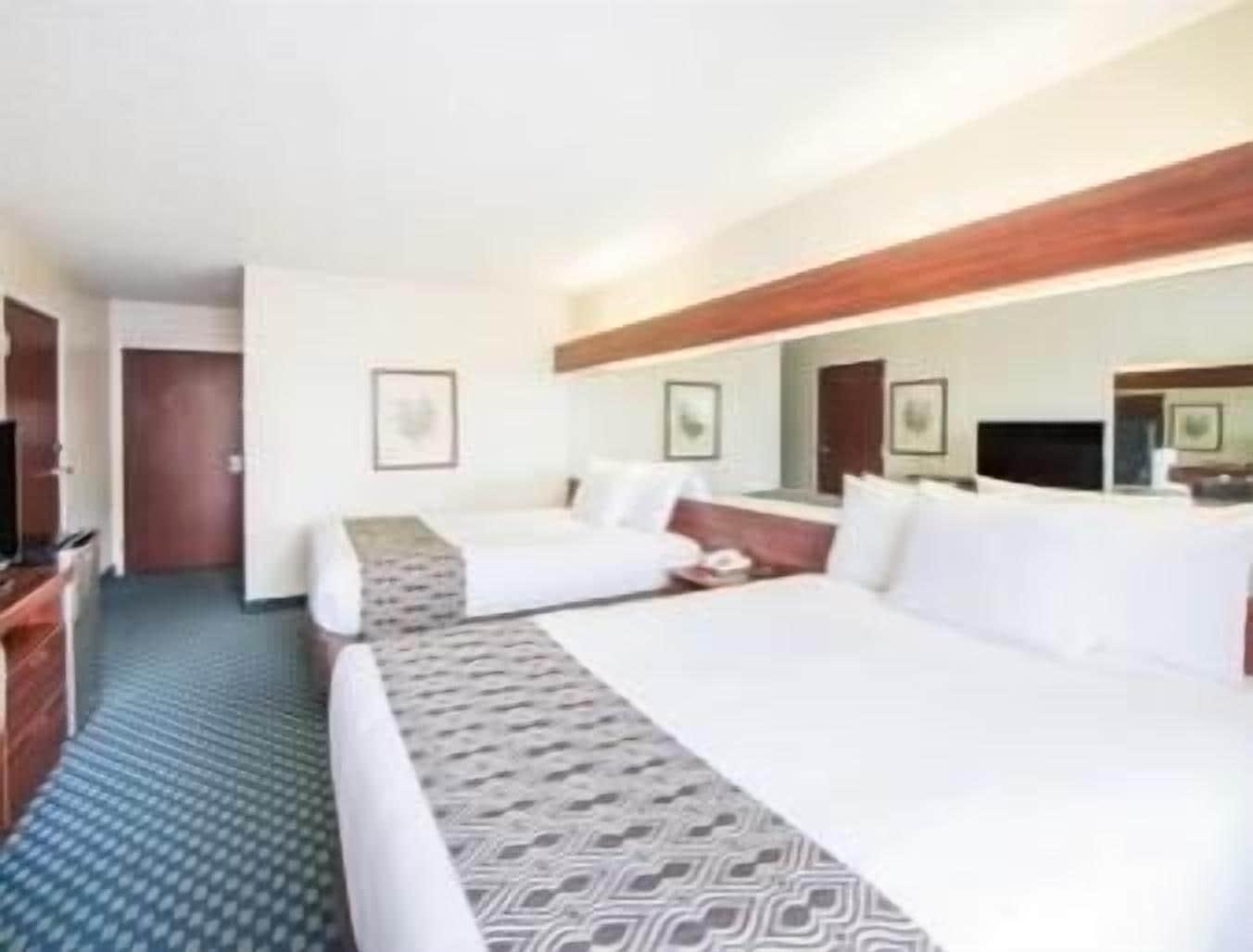 Microtel Inn & Suites By Wyndham Tulsa - Catoosa Route 66 Luaran gambar