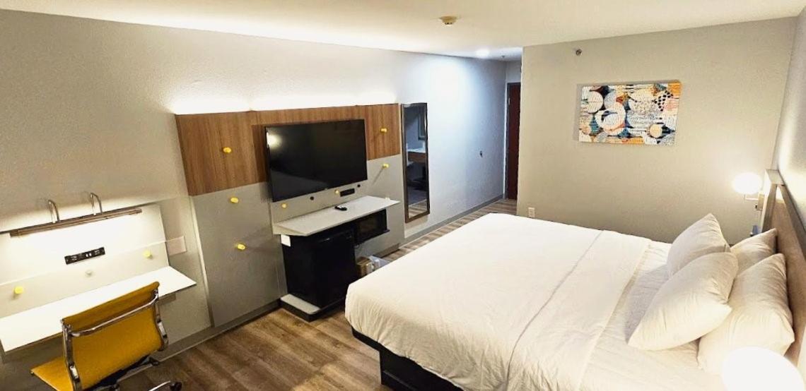 Microtel Inn & Suites By Wyndham Tulsa - Catoosa Route 66 Luaran gambar