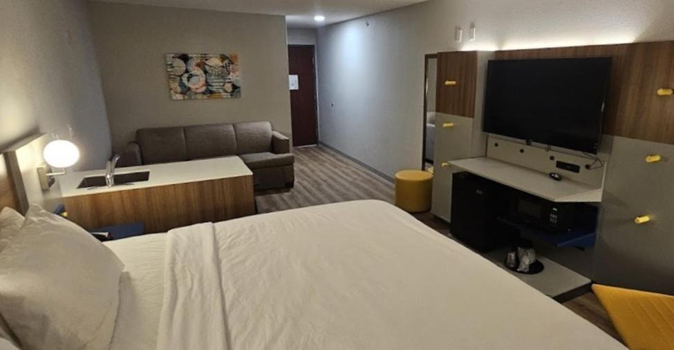 Microtel Inn & Suites By Wyndham Tulsa - Catoosa Route 66 Luaran gambar