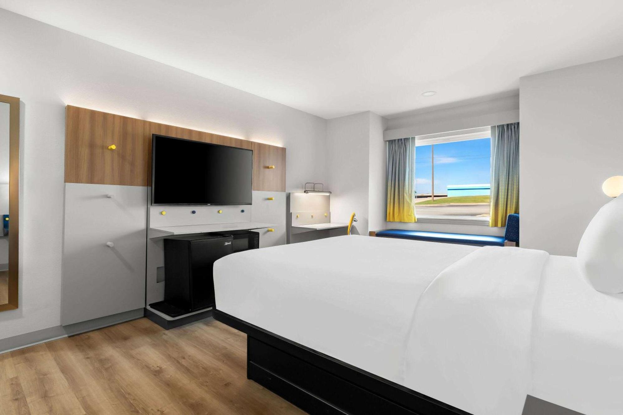 Microtel Inn & Suites By Wyndham Tulsa - Catoosa Route 66 Luaran gambar