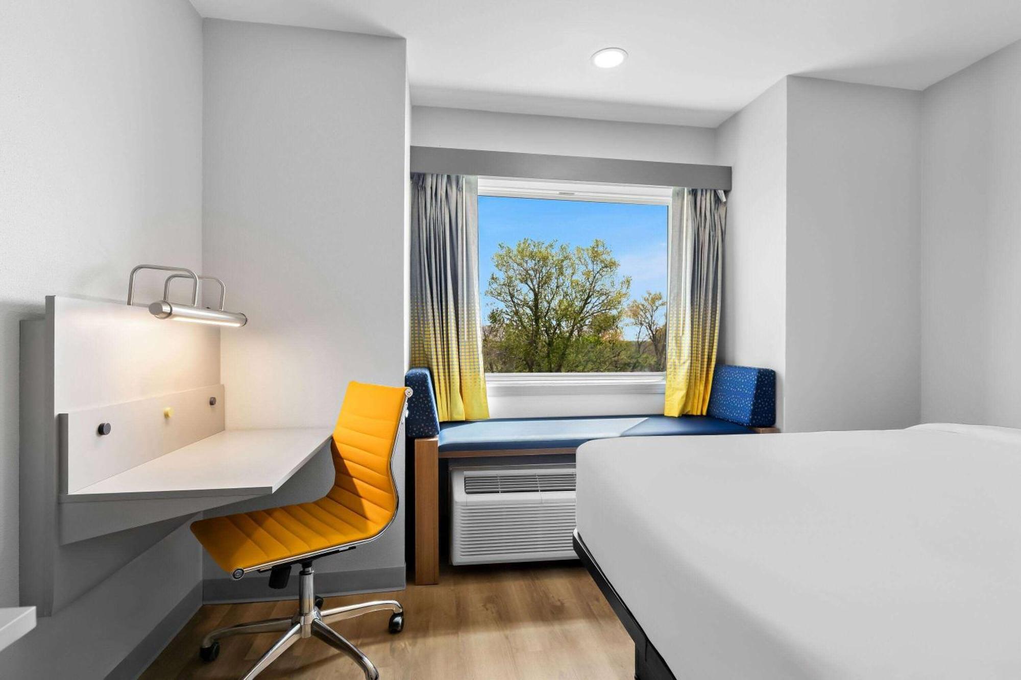 Microtel Inn & Suites By Wyndham Tulsa - Catoosa Route 66 Luaran gambar