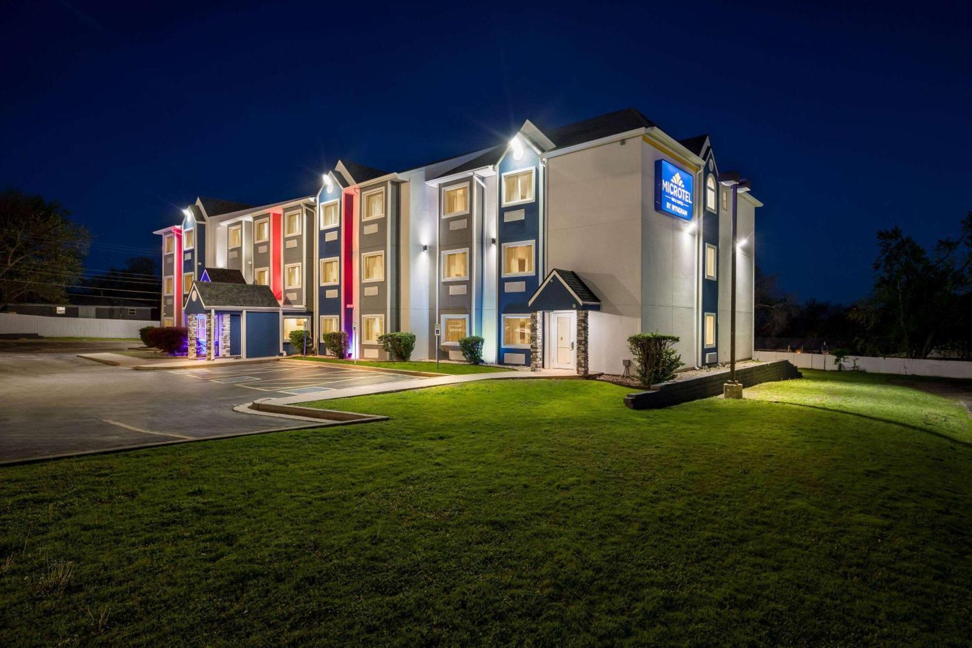 Microtel Inn & Suites By Wyndham Tulsa - Catoosa Route 66 Luaran gambar